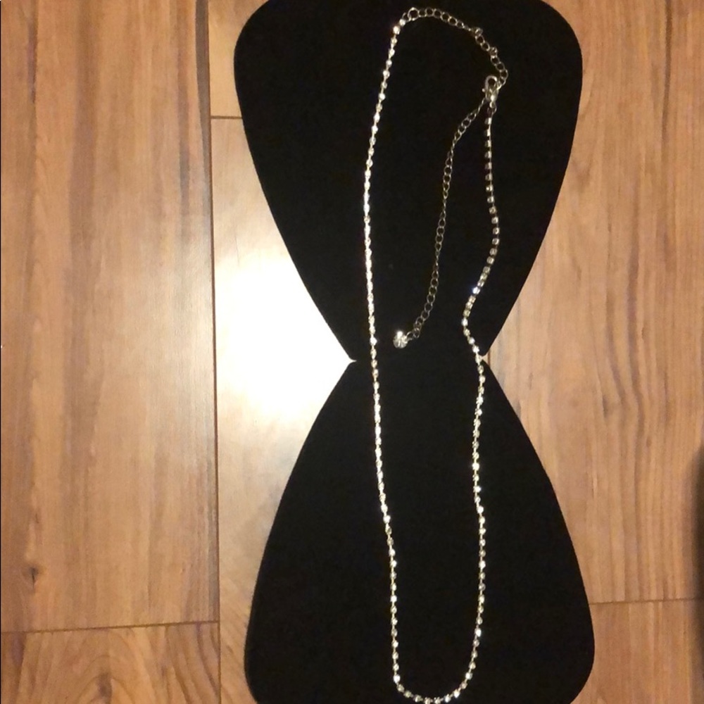 Long necklace with Jewels